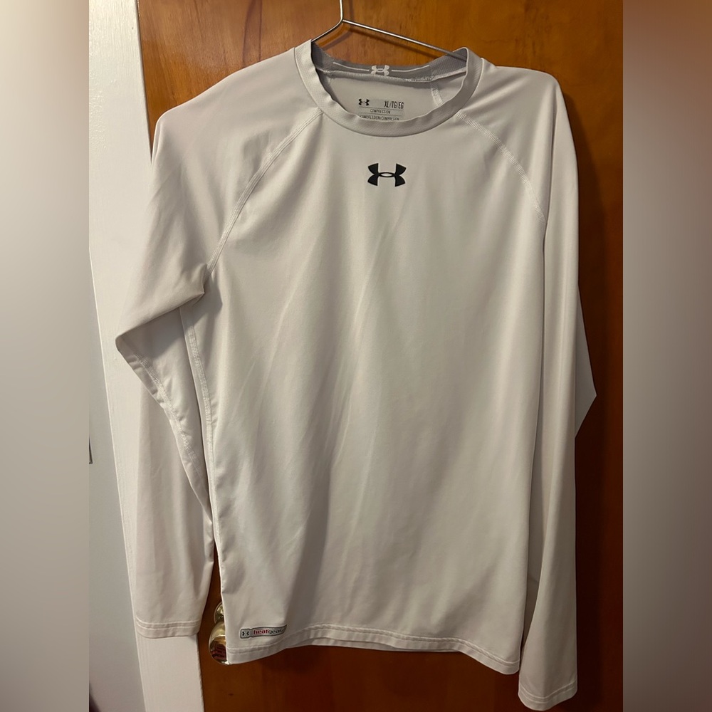 Men’s Under Armour compression long sleeve